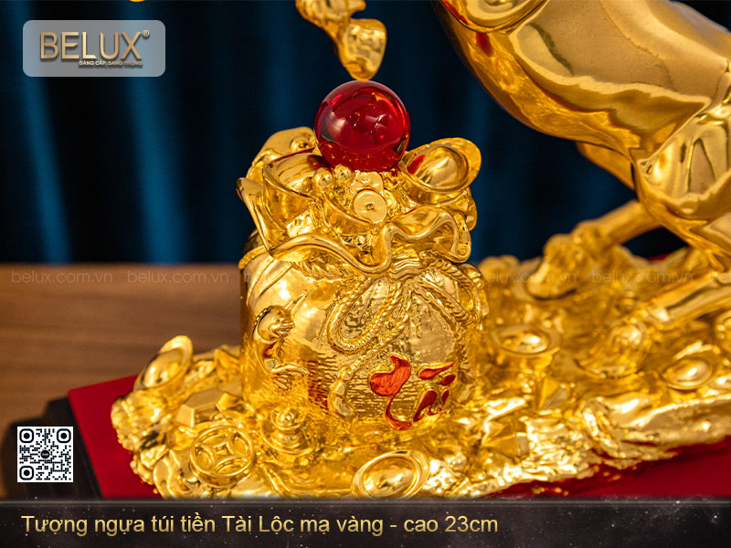 Tượng ngựa túi tiền tài lộc mạ vàng 24k